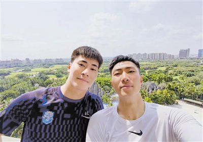 噼里啪啦的动漫在线观看