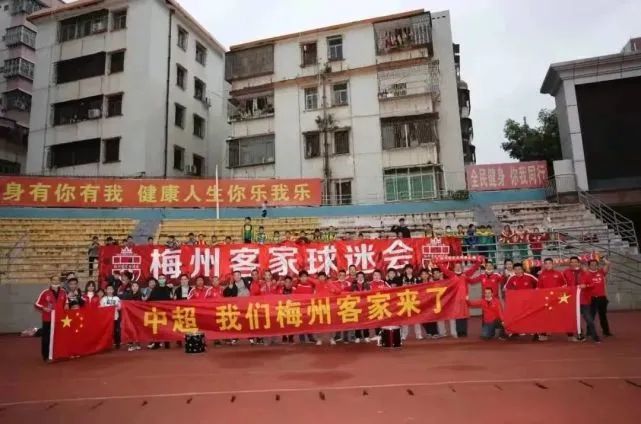 毛片不卡一区二区三区